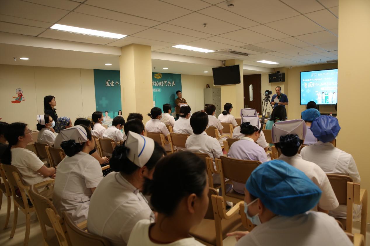 周霞平医生哪里人,深圳周霞平医生