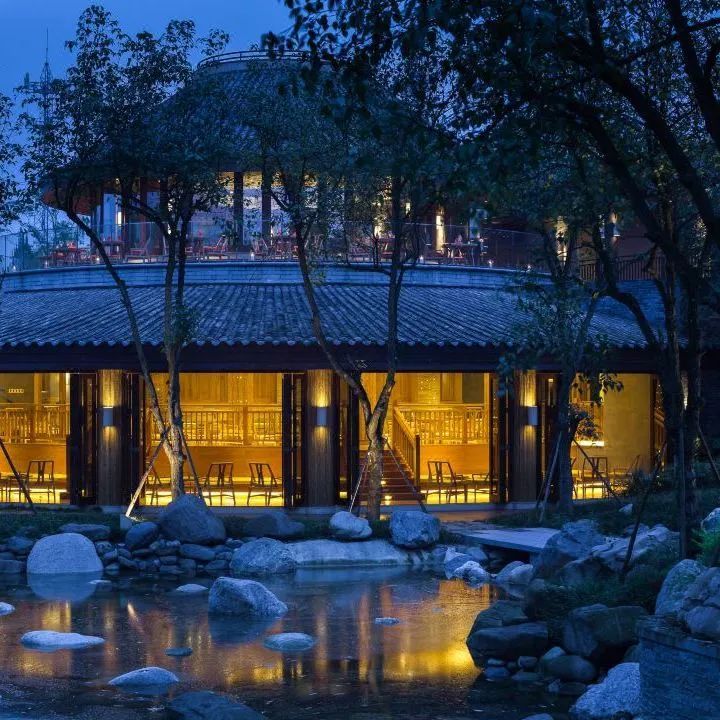 青城山六善酒店泳池别墅,青城山六善酒店推荐