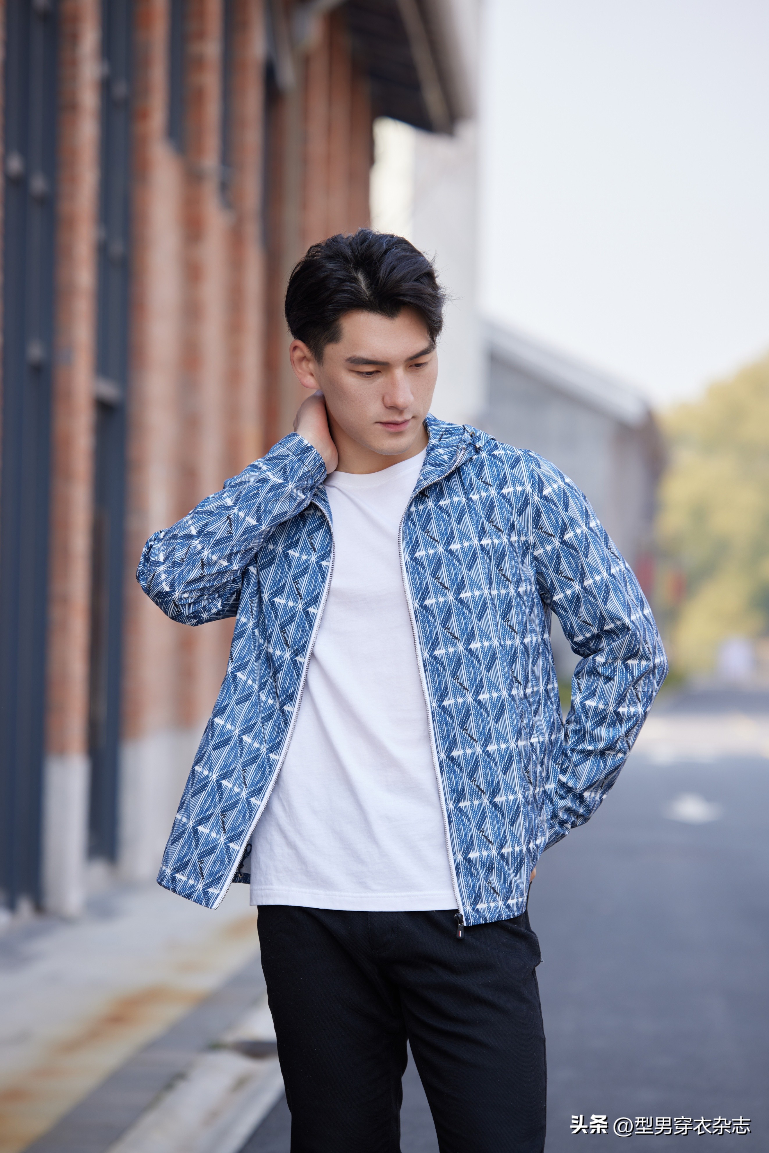 流行的男士秋季穿搭,秋冬季男士穿搭技巧