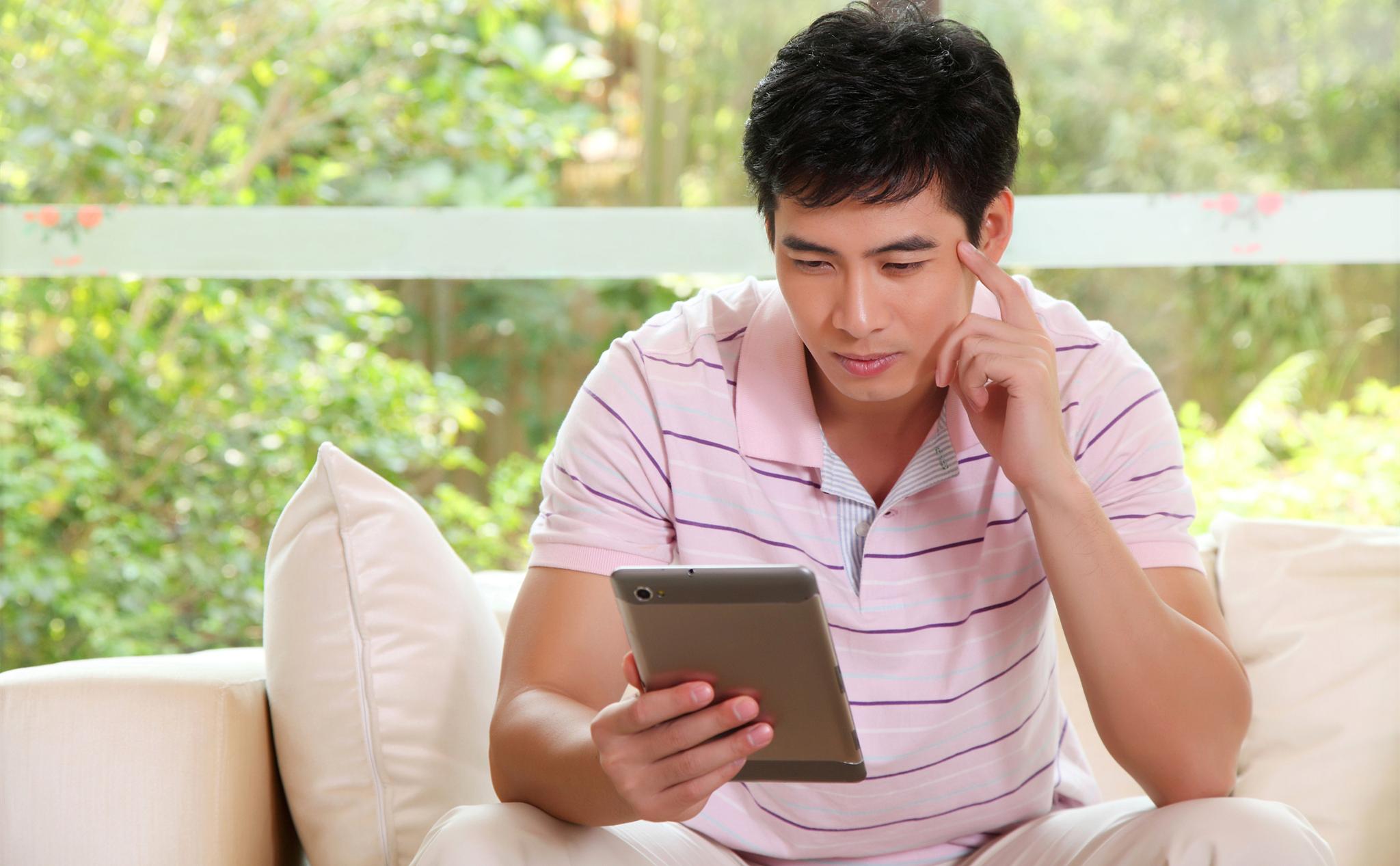 给母亲买个金手镯,我妈生日给她买了个金手镯