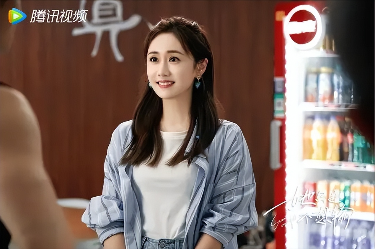 好家伙！开播拿下榜单第1，爱奇艺重磅强推，这剧真的越看越上瘾