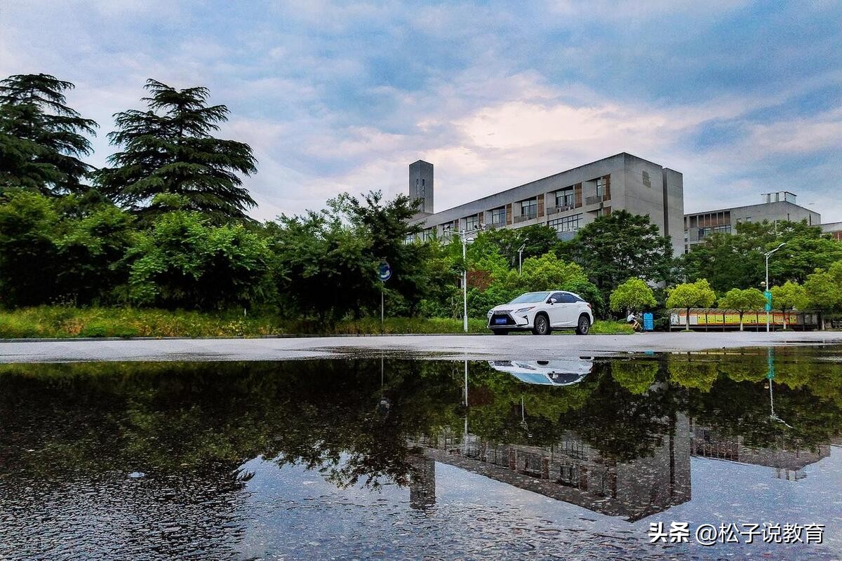 五所二本“小清华”,四五百分就能被录取,真的吗?老师告诉你