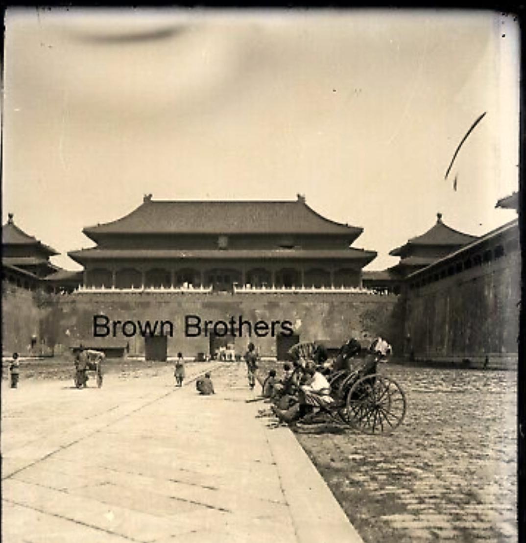 日军日记：*安妇慰**不服从管教，我很愤怒，用*刀刺**插入她的*体下**