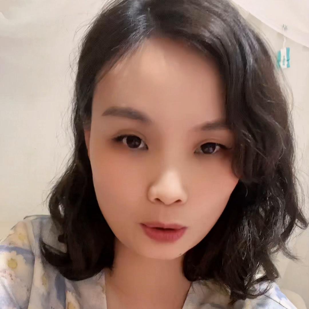 每一天都有不少小姐姐问能不能开我的实体店，我想一想，我...