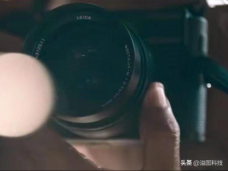 小丸子都说贵！盘点剧中出现的徕卡相机