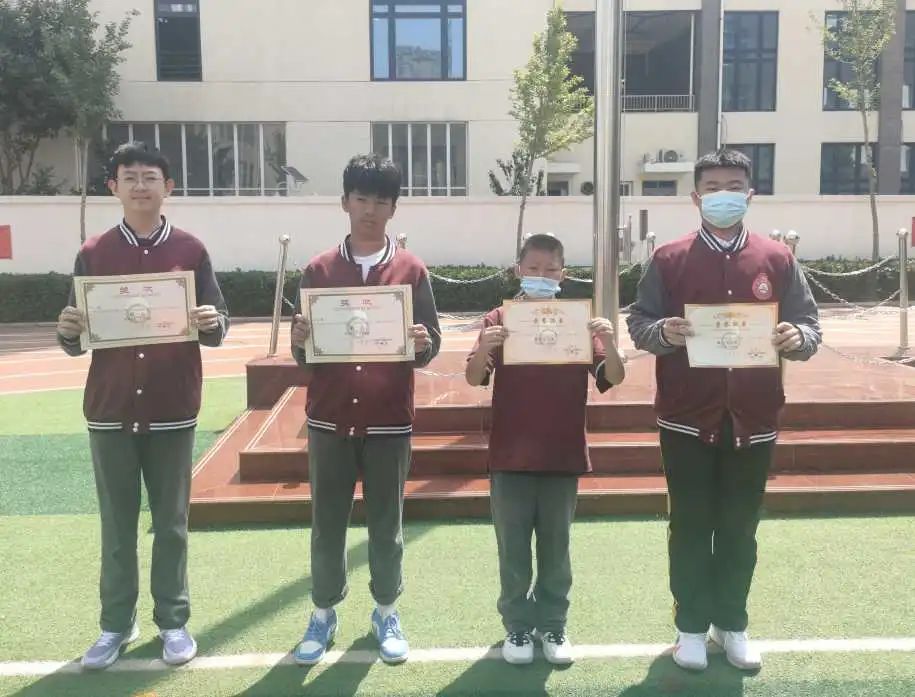 你我才是“灌篮高手”—光大学校初中部三人篮球赛爆燃开打！