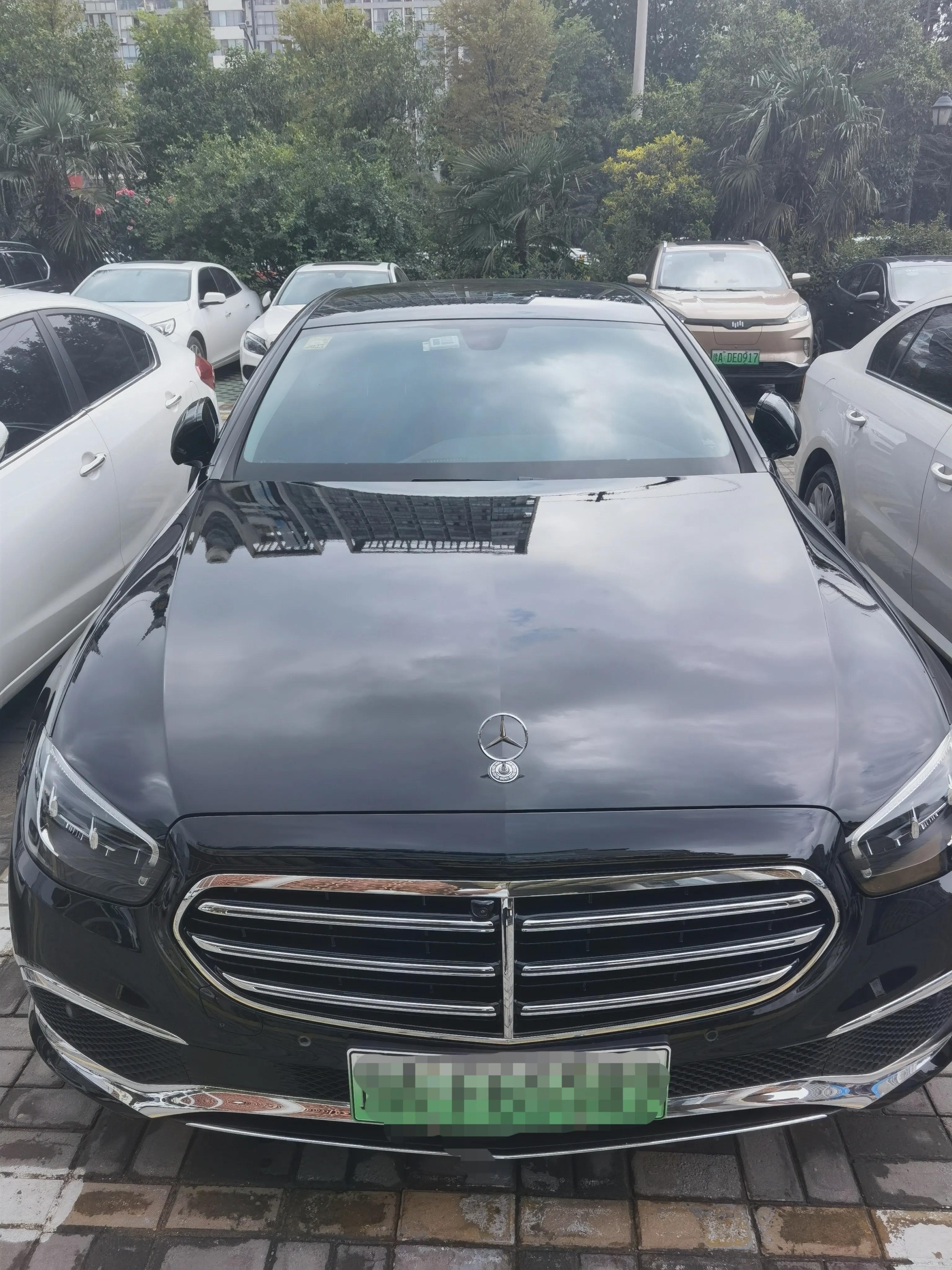 奔驰e350el混动和e300选哪个,奔驰e350el插电混动口碑如何