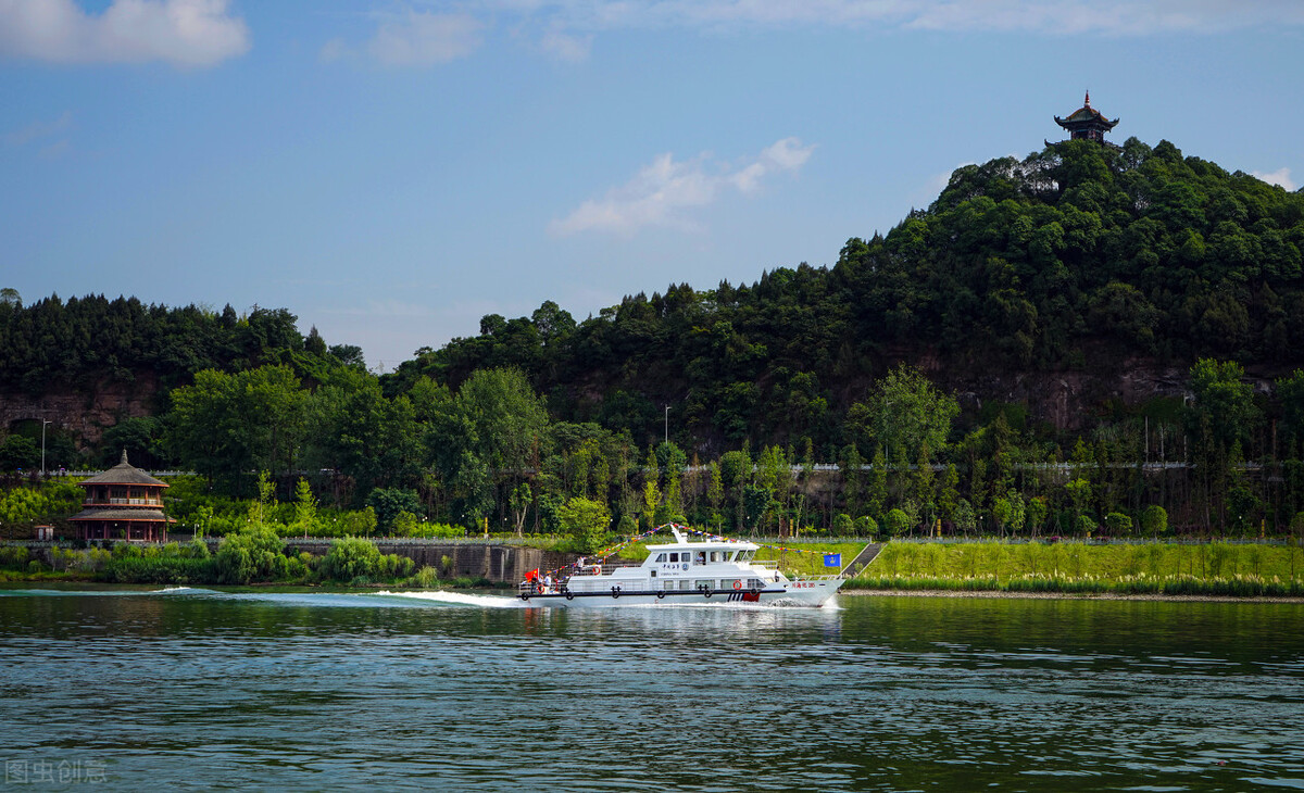 全国最值得去的10个古镇,中国最值得去的50个古镇