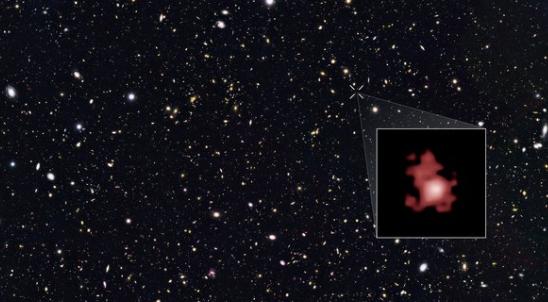 137亿光年在哪个星系,137亿年前的古老星系高清图片