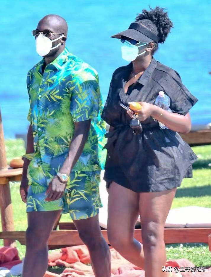 卢卡库女友劳塔罗,劳塔罗婚礼卢卡库去了么