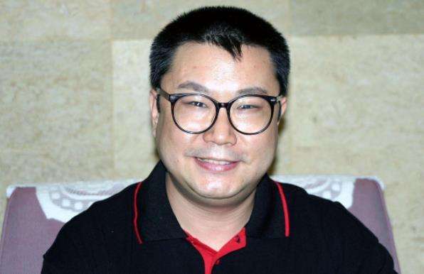 尹相杰凭纤夫的爱红遍大江南北,尹相杰是纤夫还是拉船