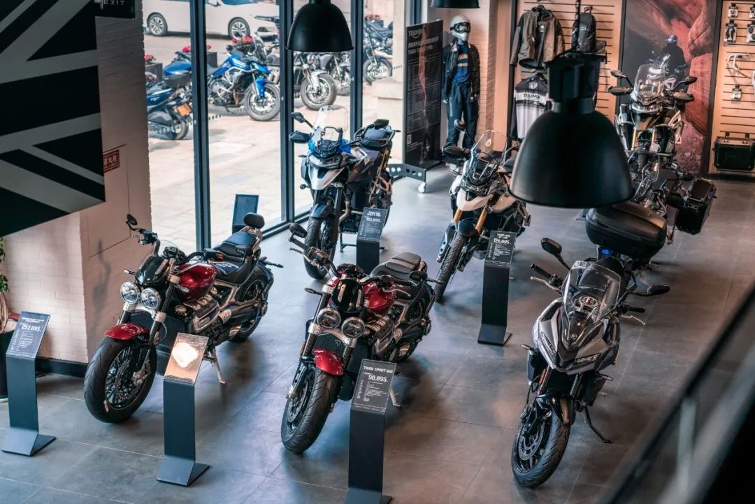 凯旋tiger1200配置对比,凯旋1200tigergtpro测试