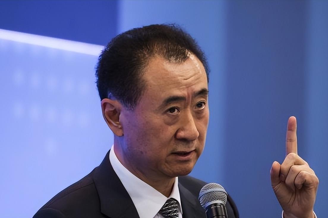 王健林怎么从负债4200亿翻身的,王健林如何从4000亿负债翻身