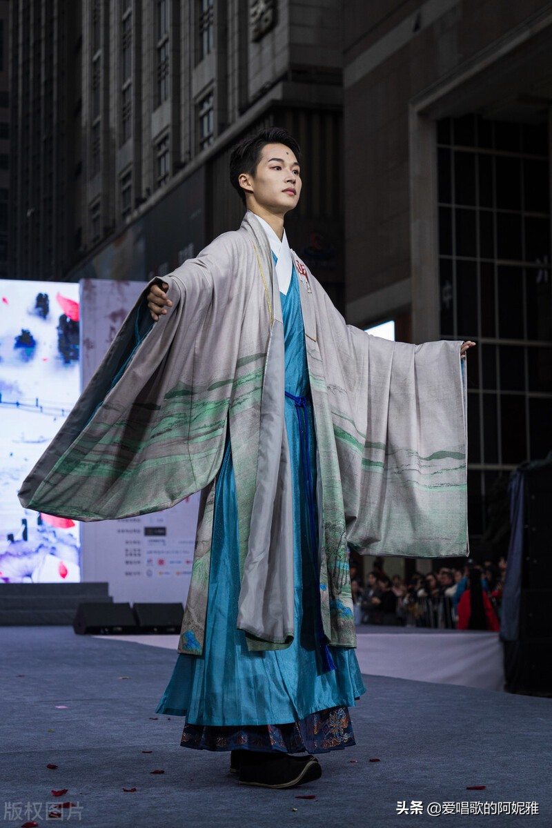 每日成语故事程门立雪,成语故事知难而退下集