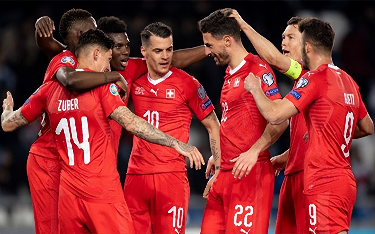 老鹰和狮子大决斗,老鹰与世界杯