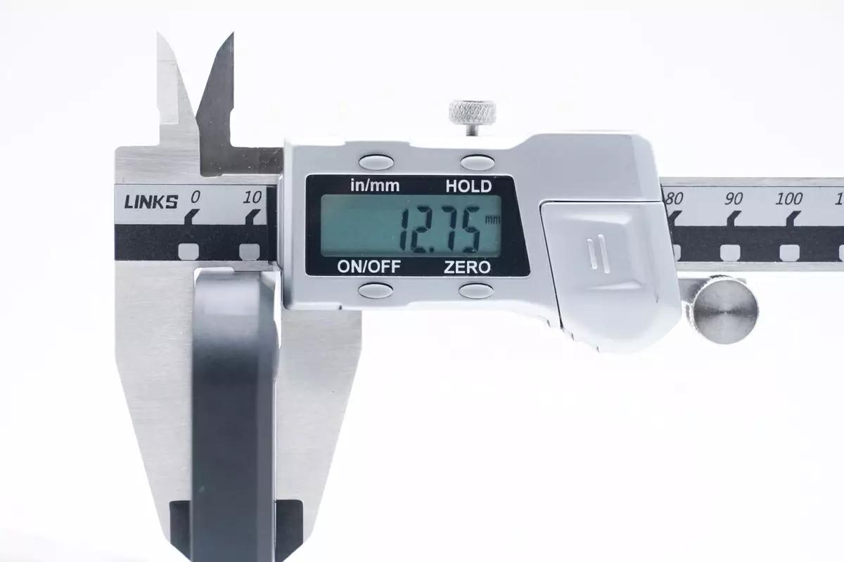 mophie双口充电器拆解,mophie车载充电器拆解