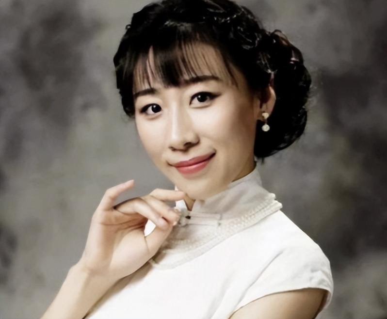 有哪些颜值逆天还有演技的男演员,颜值不高但演技好的男演员