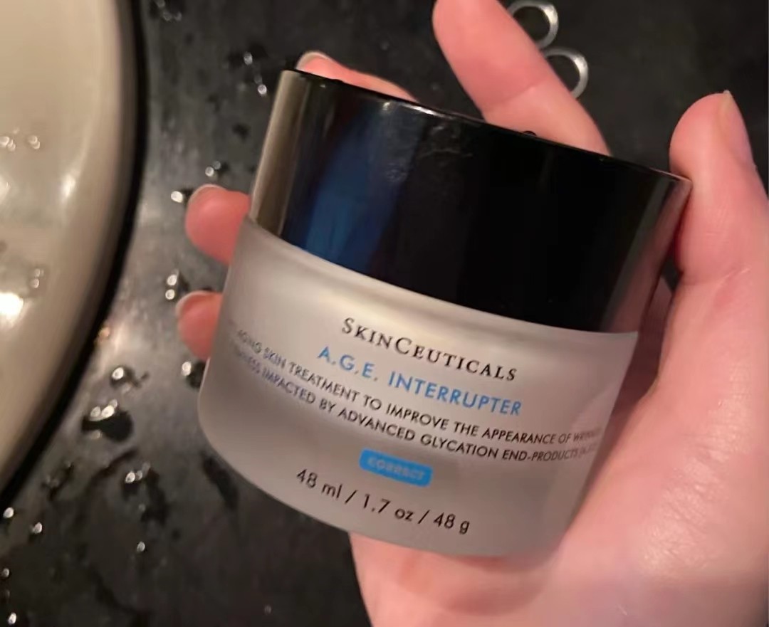 女人40不显老的护肤品成分,40+的女人用啥面霜好