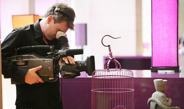 杭州女子偷拍后续,女子网约拍照被发现