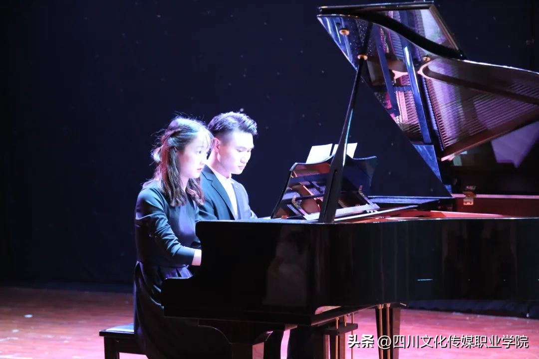 2023四川文化传媒职业学院学费,四川文化传媒职业学院招生的简章