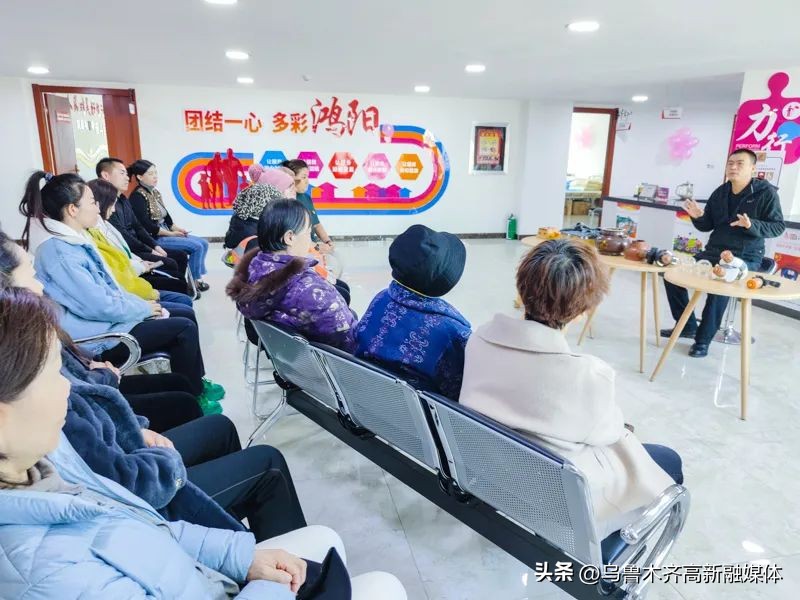 三八节巾帼绽芳华,巾帼绽芳华三八节医院演讲