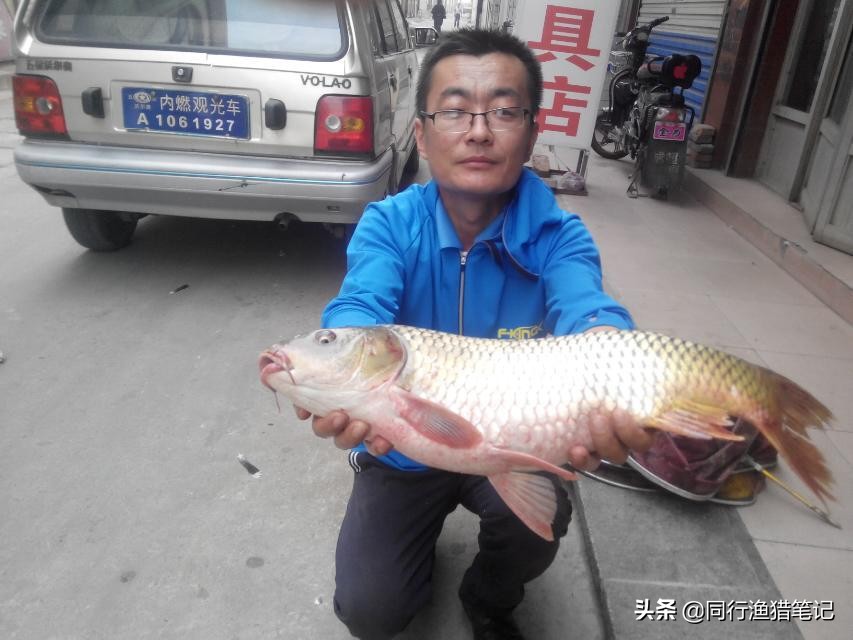 五年前亲密无间，五年后成了熟悉的陌生人，钓友情真得无坚不摧？