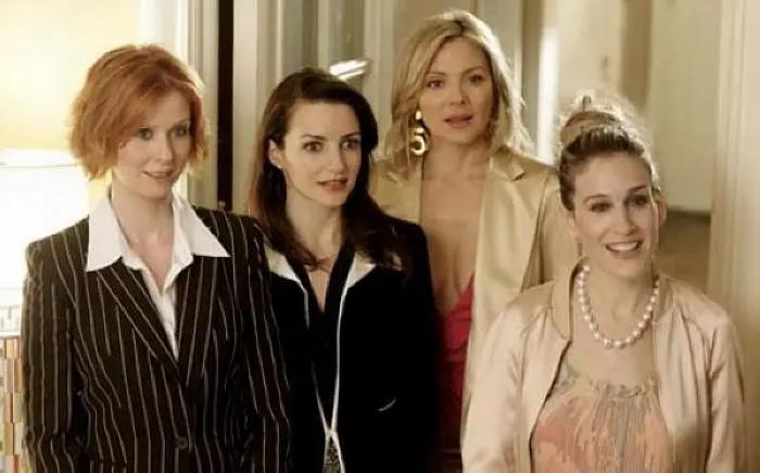 “天花板”级别的女性群像剧,原班人马重聚再聊大尺度话题