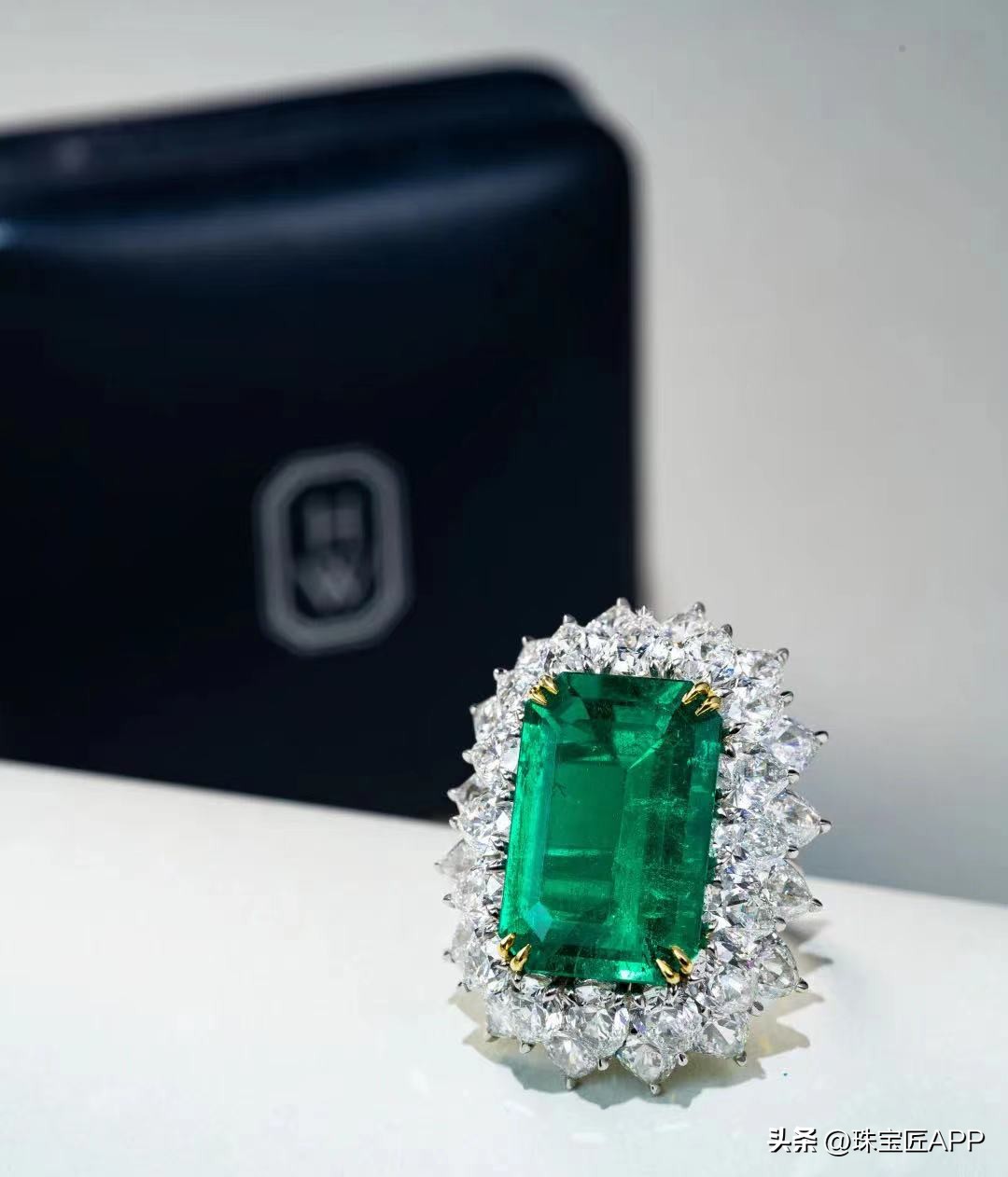 2019最贵宝石排行榜前十名,2023年拍卖珠宝排名