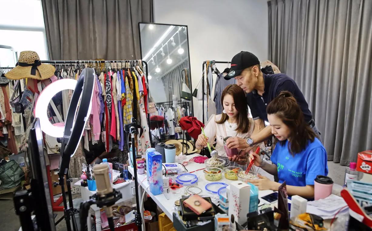 闲鱼发布低价引流商品,闲鱼低价商品引导加微信