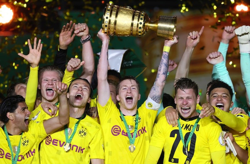 多特蒙德罗伊斯年轻颜值巅峰,马尔科罗伊斯还在多特蒙德吗