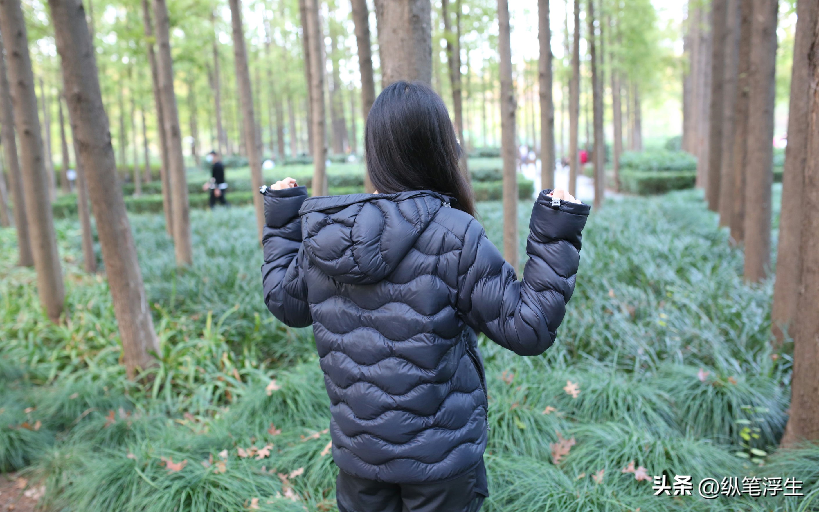 保暖与时尚PeakPerformance壁克峰轻便HELIUM系列羽绒服穿着体验