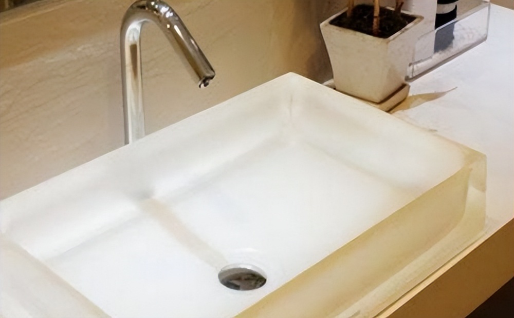 管道疏通器怎样疏通洗手盆,老式立柱洗手盆堵了怎么疏通