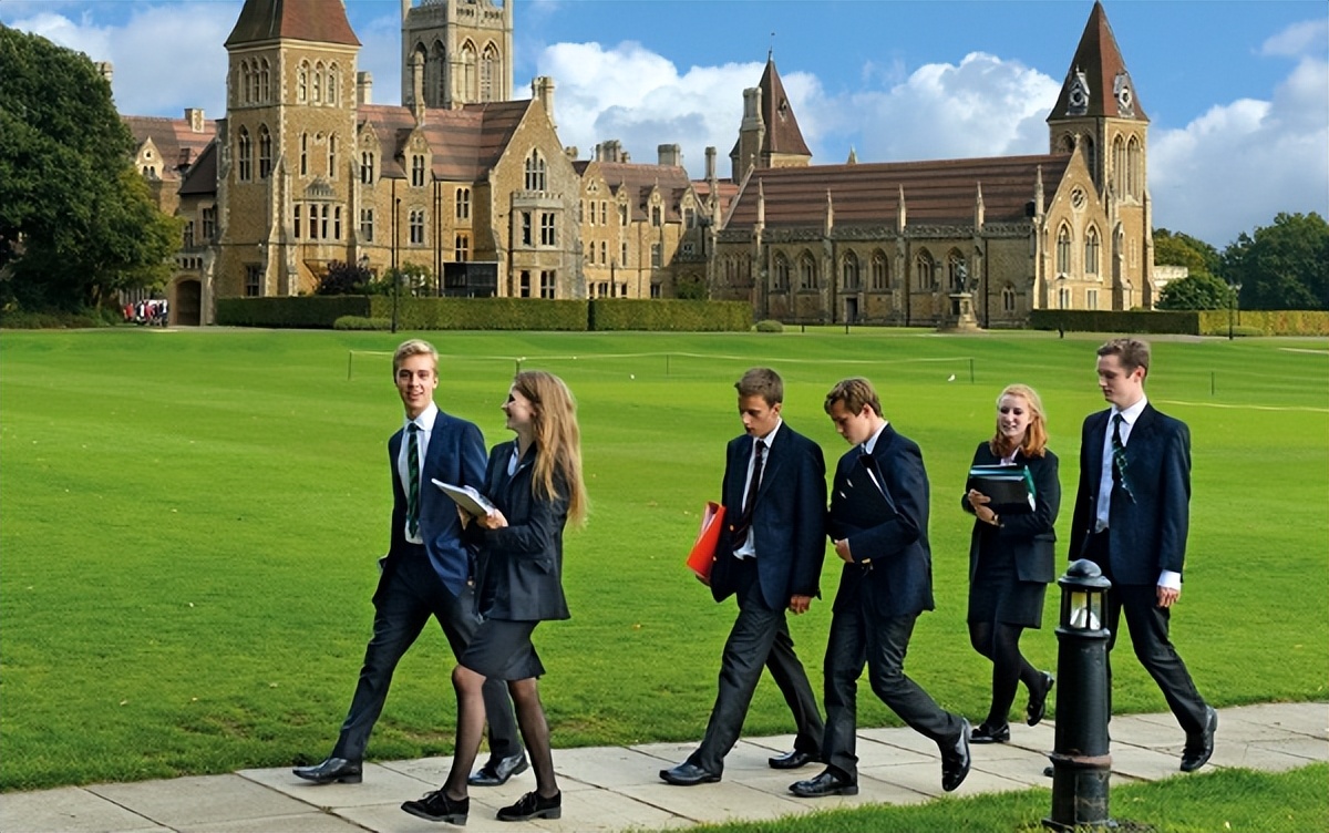 英国留学申请咨询,英国留学咨询联系方式