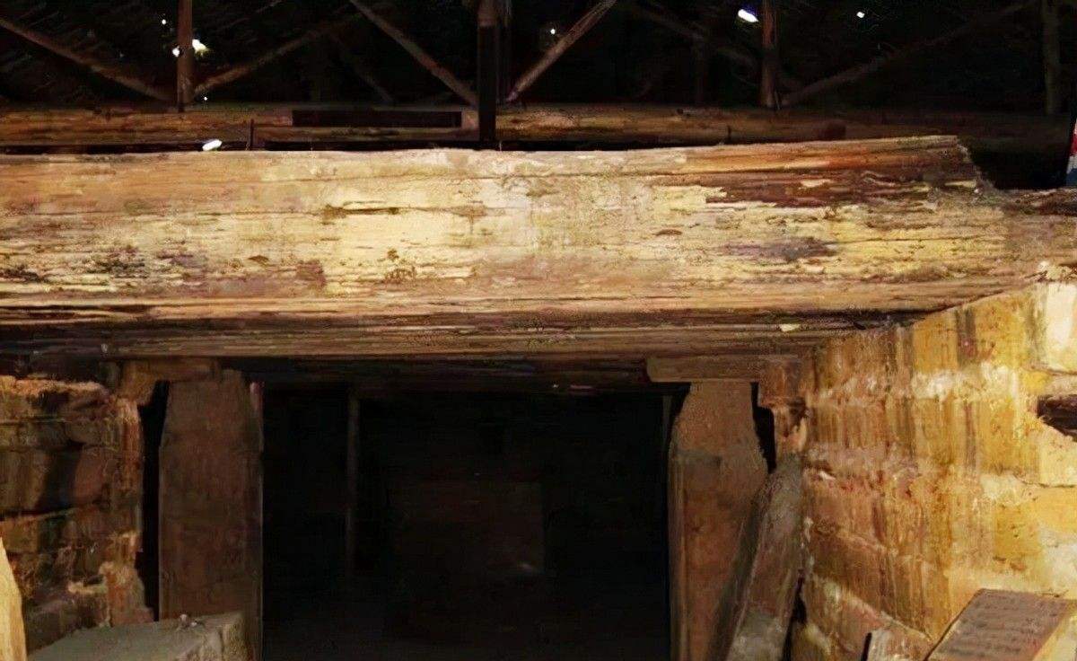 关羽身高几尺相当于几米,关羽身长九尺