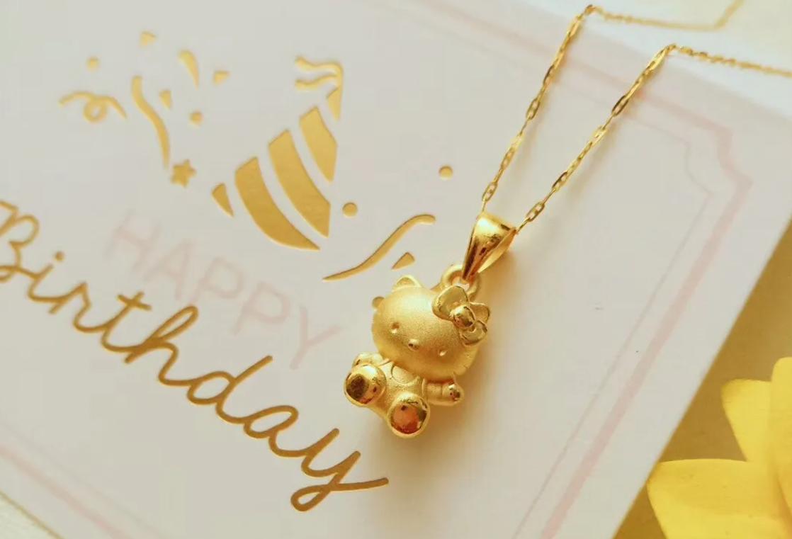 给长辈选的黄金首饰,送异性朋友黄金首饰合适吗