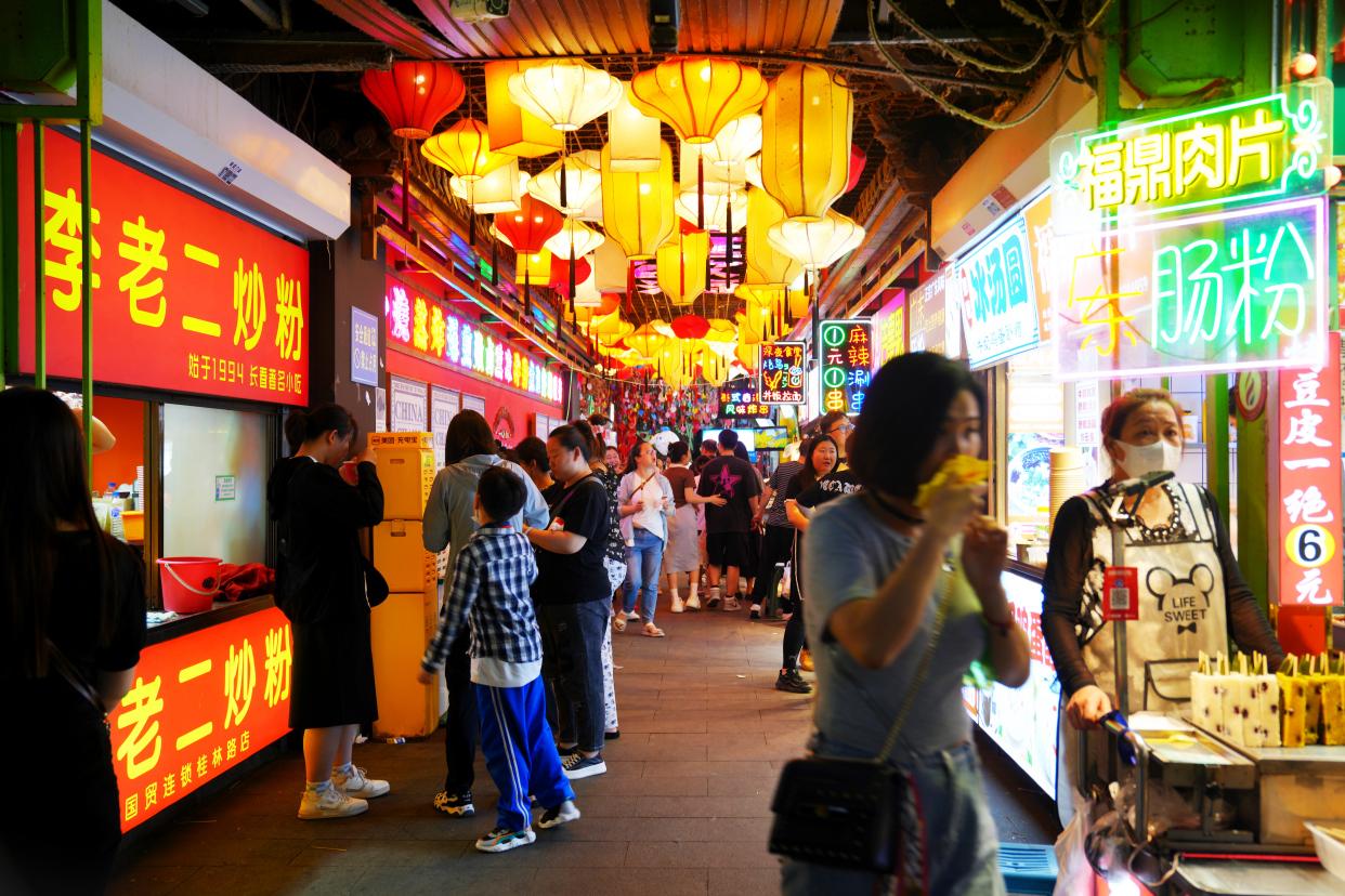 长春东北菜家常菜探店,长春美食推荐中高端烧烤