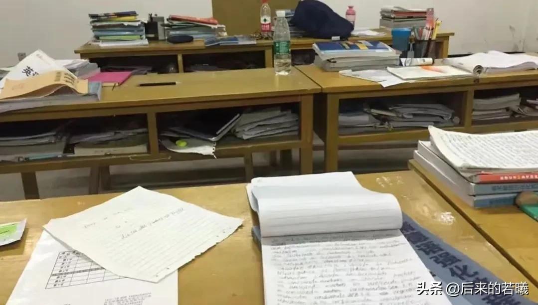 护士去德国要先学德语还是英语,我到德国留学的第一天