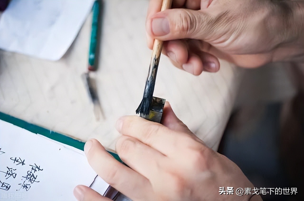 告别了“梓涵”时代，新一批“奇葩”名字来了！老师表示我想静静