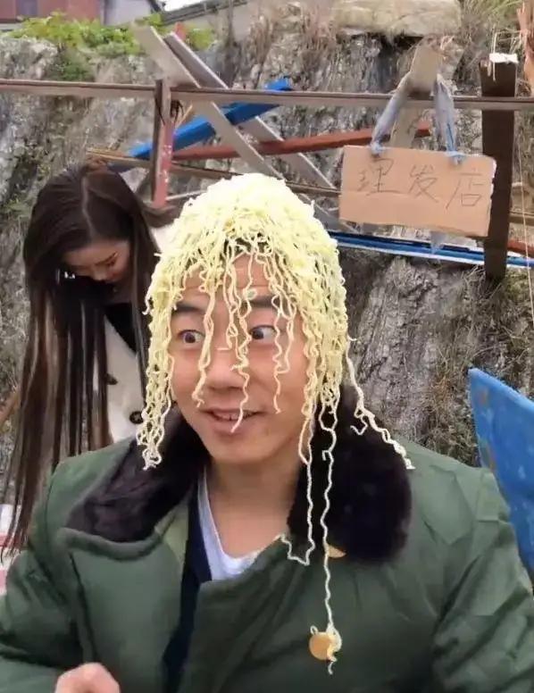 八戒,给贫僧把猕猴桃绑起来!这猕猴桃是妖怪吗?太吓人了!