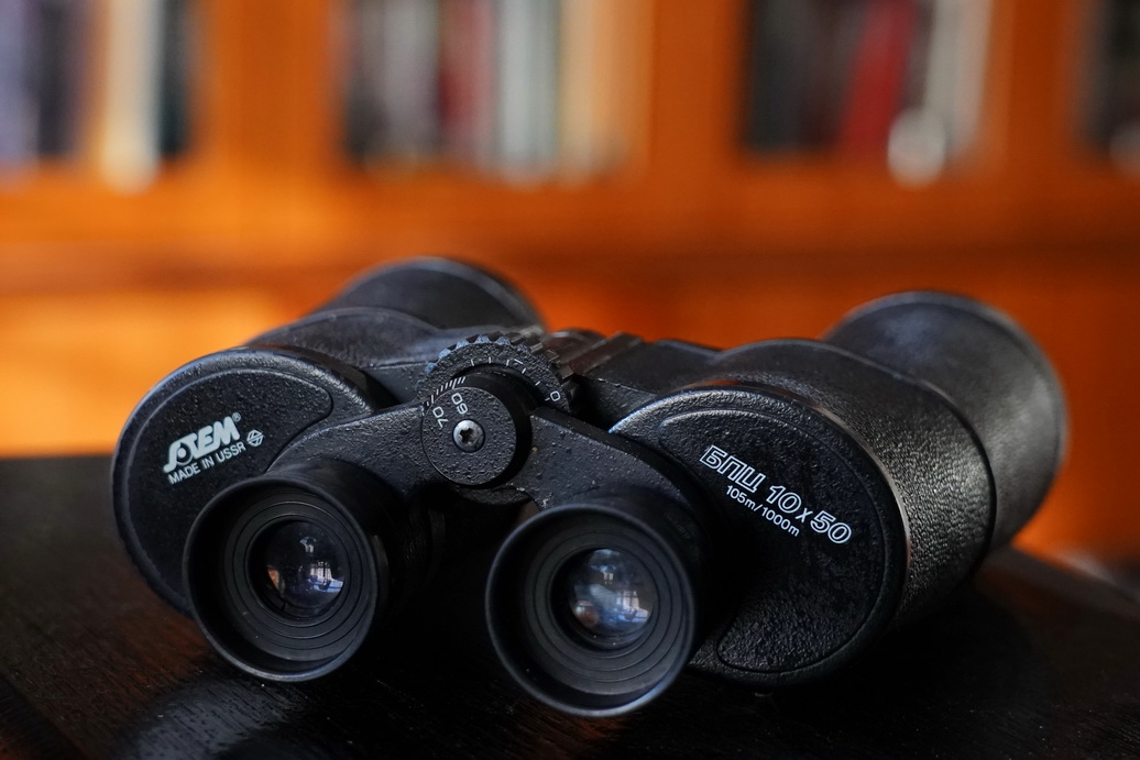 涓哄暐鏈変簺浜哄枩娆㈡敹钘忓啗鐢ㄦ湜杩滈暅,蹇呴』鏀惰棌鐨勫啗鐢ㄦ湜杩滈暅