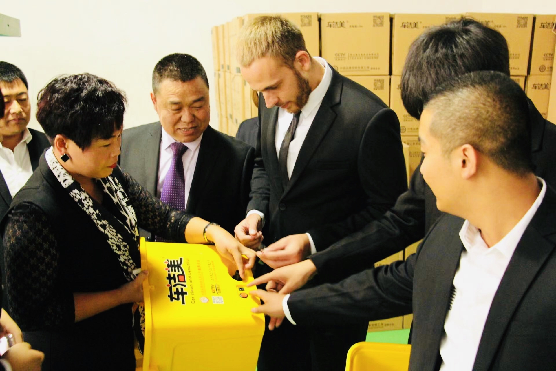 中国制造小发明视频,中国小发明制造