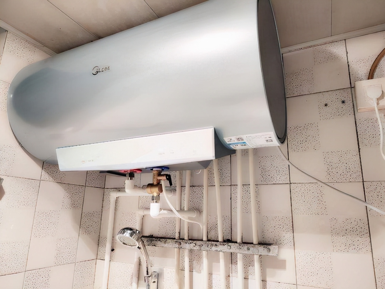 热水器只出凉水不出热水的故障码,燃气热水器只出冷水不出热水