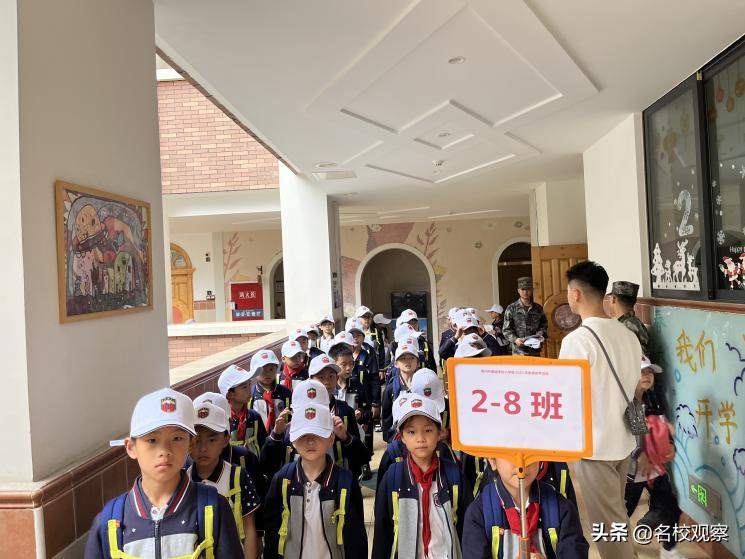 蔚蓝做苍穹，鱼儿变繁星！新川学子，走进浩海立方，探秘无限海洋