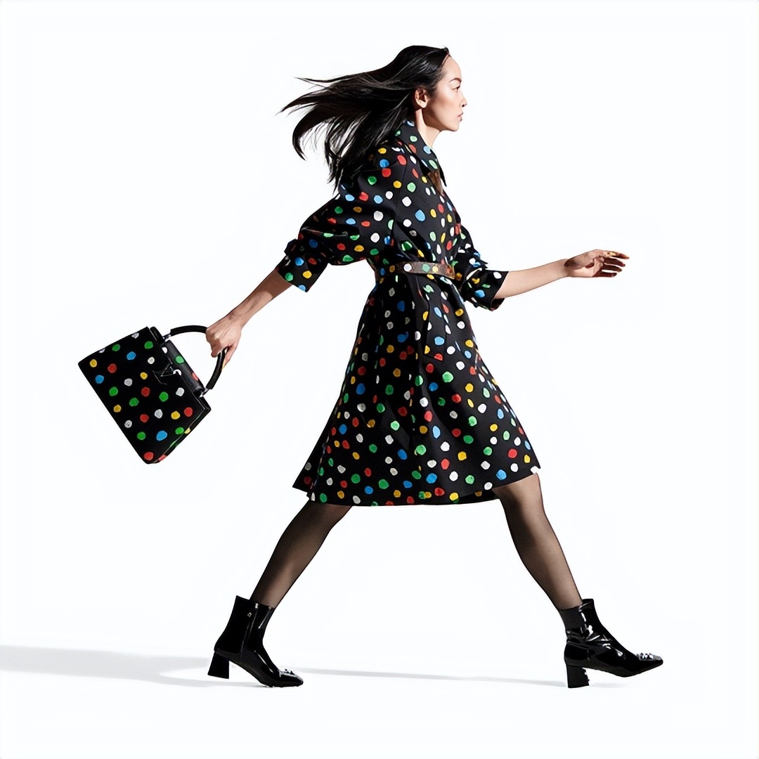 louisvuitton新包,lv联名草间波点包