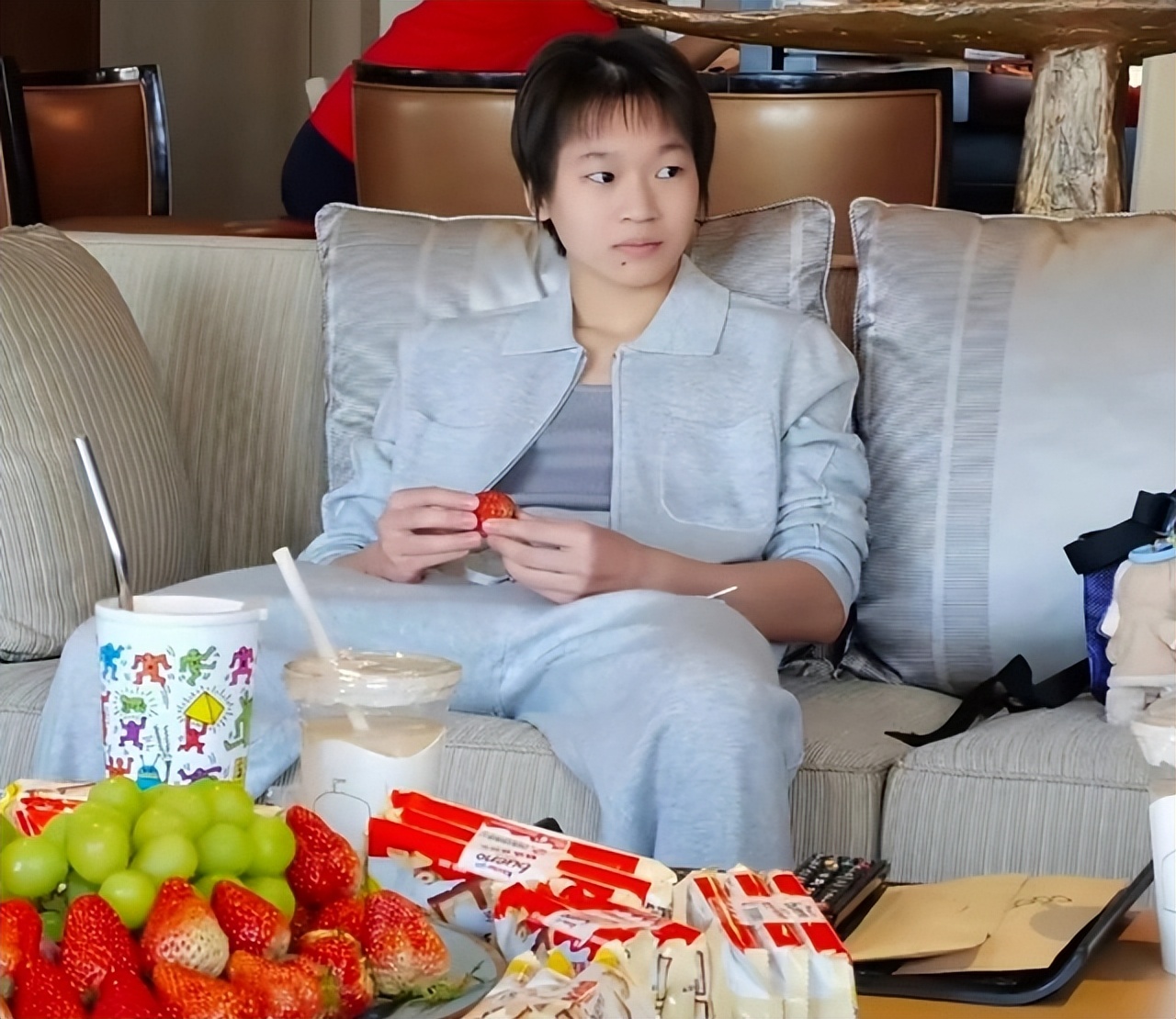 全红婵夺冠后如今怎样了,全红婵意外落选引发争议