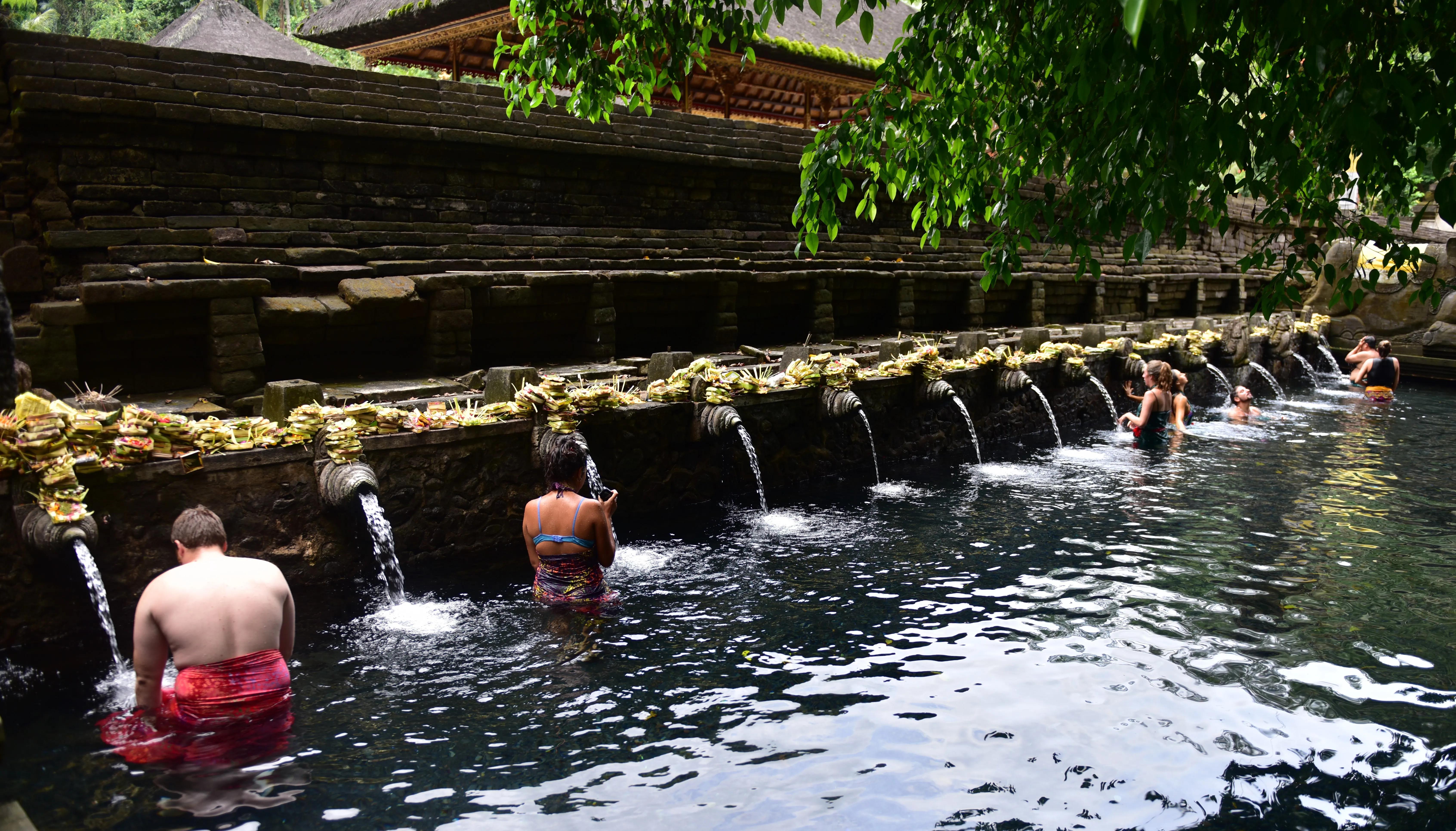 印象巴厘岛圣泉寺,巴厘岛的万种风情