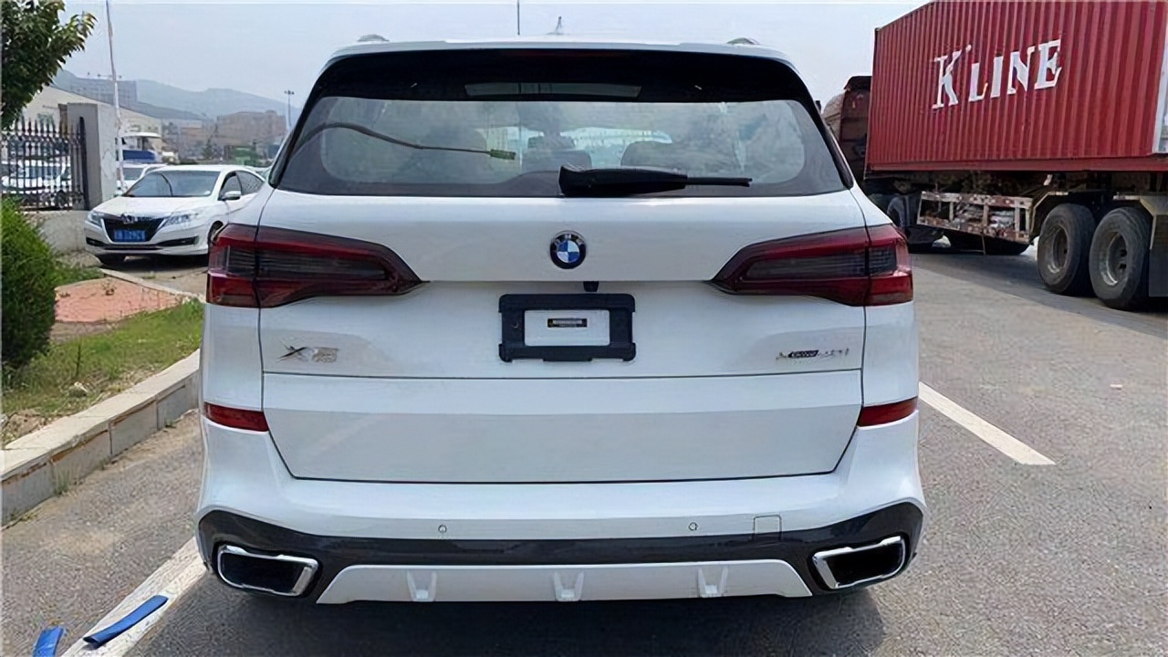 最新款公路之王宝马x5,新款宝马x5宽度超2米