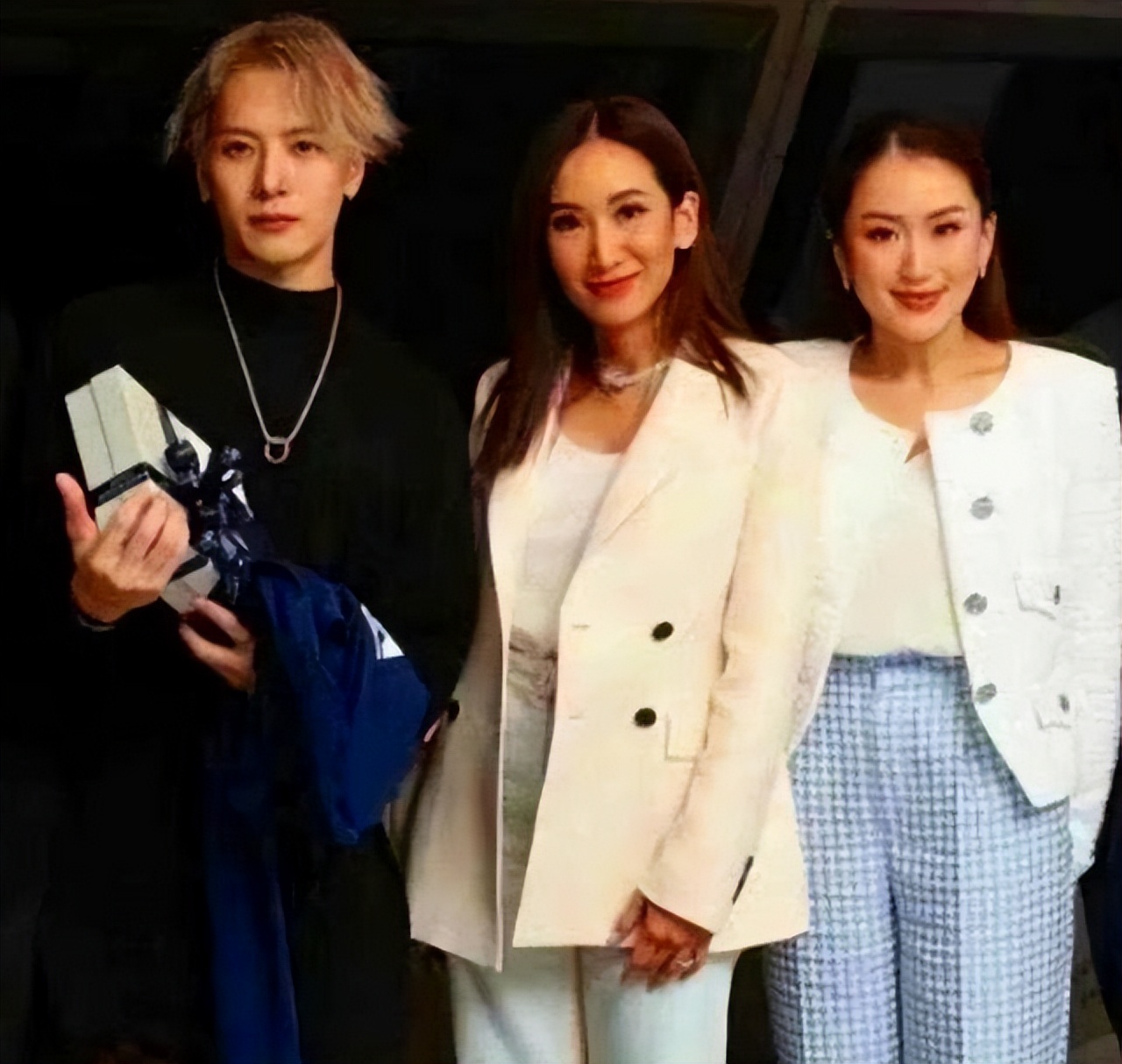 王嘉尔在欧美影响力,王嘉尔在国外有多火现场