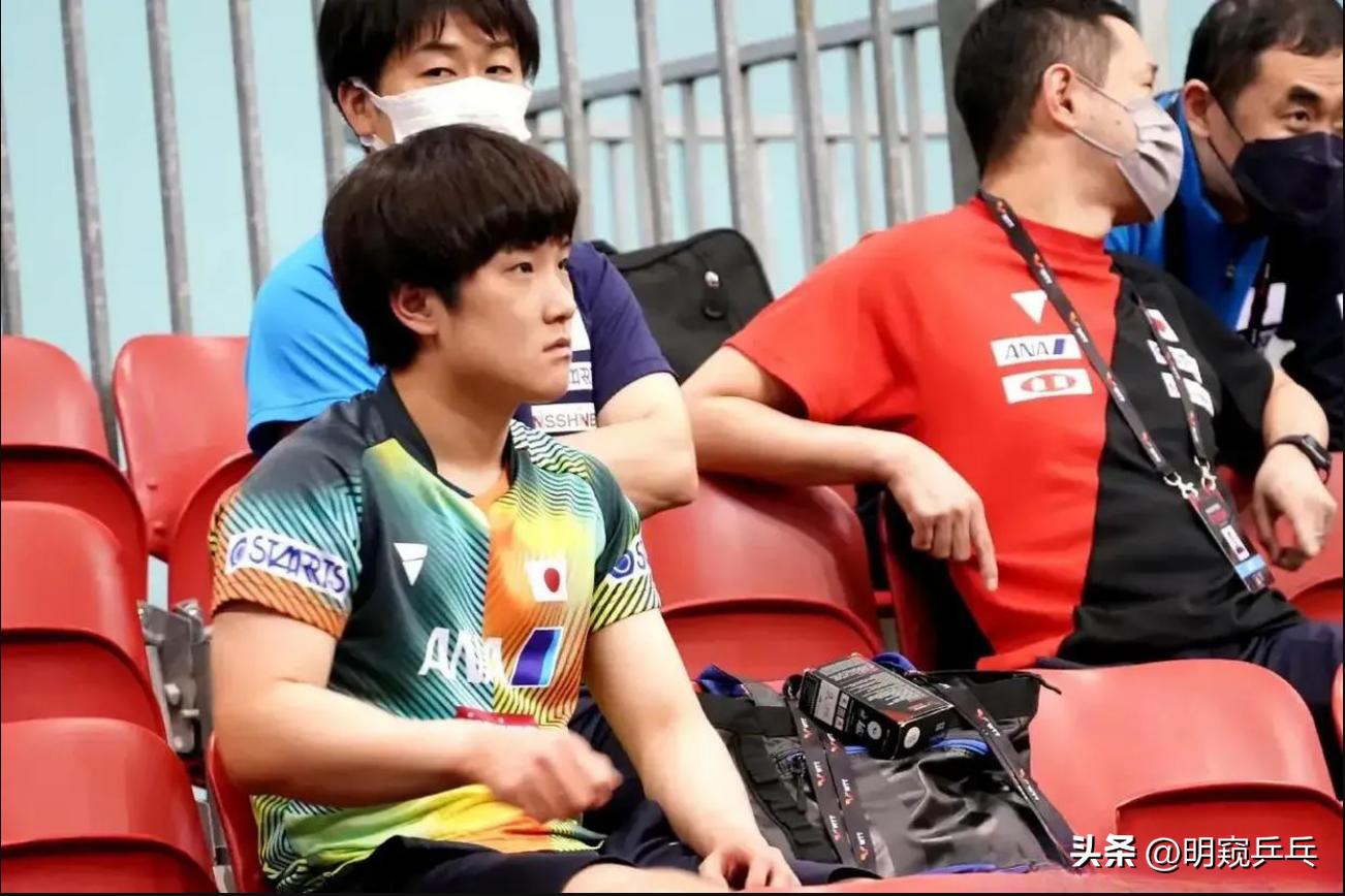 世乒赛直播：中日世界冠军大赛，梁靖崑4-1横扫日本世界冠军！