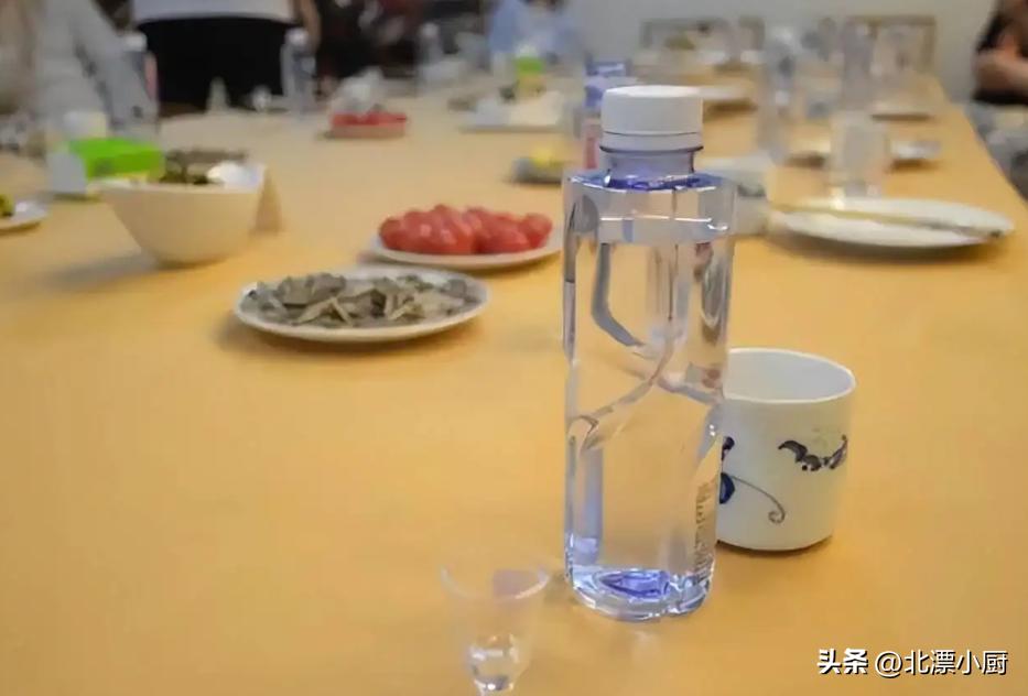 喝酒的时候要注意自己的酒量,喝酒出汗的人是不是酒量大